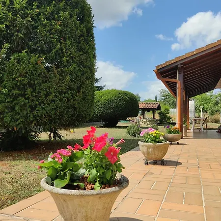 Nocleg ze śniadaniem D'hote Minutes Away From Bordeaux Centre *