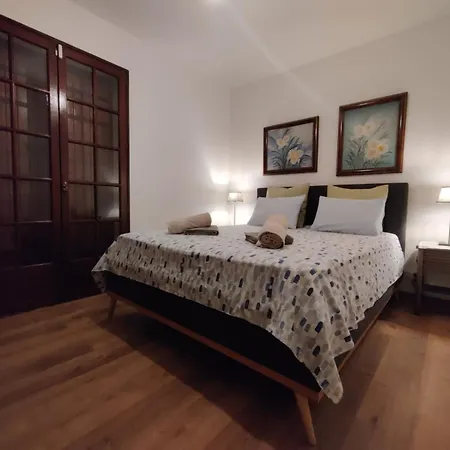 D'hote Minutes Away From Bordeaux Centre