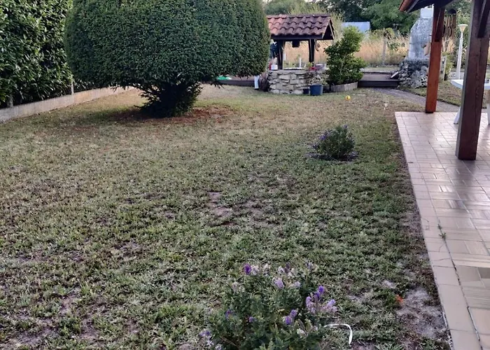 ベッド・アンド・ブレックファスト D'hote Minutes Away From Bordeaux Centre ブランクフォール